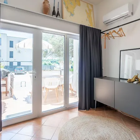 App Akumal-25m Zum Meer, Privatparkplatz, 50 Zoll Smart Tv, Sat Apartmán Medulin